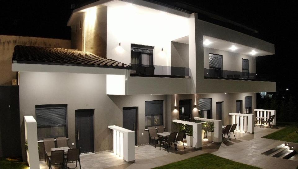 Perla Inn Stavros  Exteriör bild
